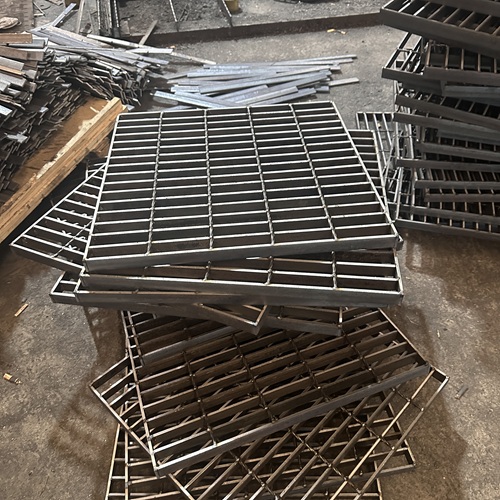 鋼格柵板承載不足怎么辦？換型號還是加固