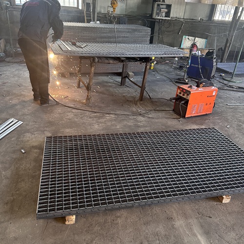 鋼格柵板如何防銹？這些處理方法很關(guān)鍵